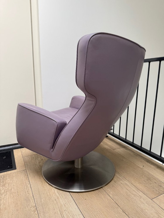 Image 1 of Leolux Ottana Plus relax fauteuil Lila Leder