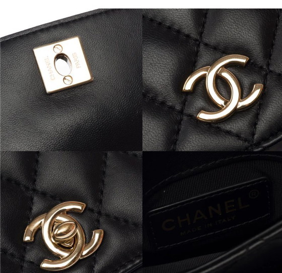 Image 1 of Borsa CHANEL Side Pack in pelle nera - 103216