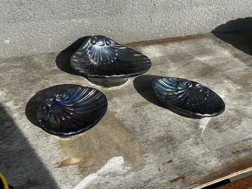 Trio de coupelles / Vide Poches Forme Coquillages céramique noire irisée 