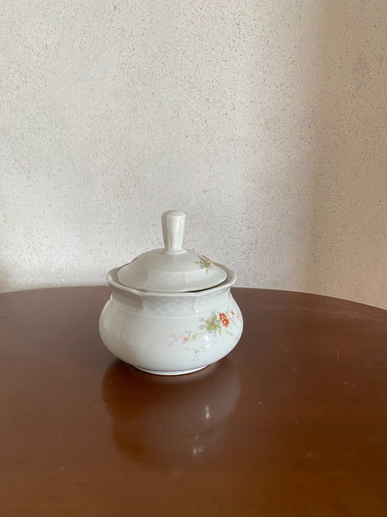 TK Thun Czechoslovakia Mid-Century Floral Porcelain Tea & Coffee Service – 15 Pieces – Crockery (photo 24 of 24)