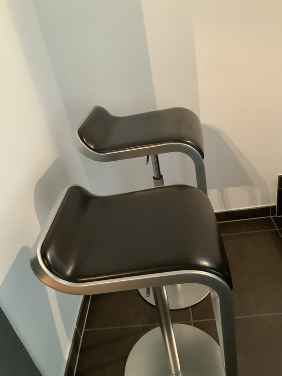 Image 1 of 2 x Lapalma bar stools LEM – brown – height adjustable (66–78 cm)