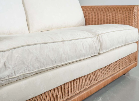 Image 1 of Luxurious Mid-Century Italian Design Gasparuzzii Reed White Lounge Greenhouse Sofa. Italy, 1980s