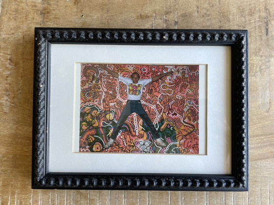 Image 1 of Keith Haring (1958-1990), Keith Haring en el Museo Stedelijk, Copyright Patricia Steur 1995, Impreso en Holanda