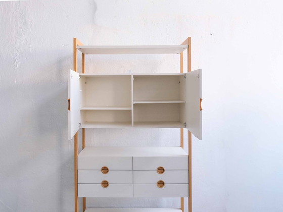 Sistema di scaffali vintage "LYSANG" Scandinavo anni '50 '60 MIDCENTURY, Armadi contenitori, Legno, Bianco (foto 6 di 7)