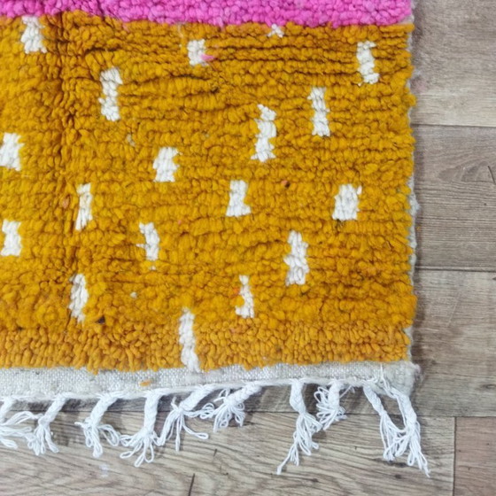 Image 1 of Gestreifter Berberteppich | Marokkanischer Wollteppich | 250 × 150 cm