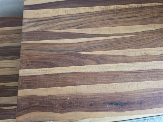 Image 1 of Magnifique table basse à roulettes en bois de sheesham de la marque Xooon.