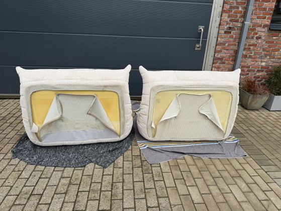 Image 1 of Ligne Roset Togo 2x 2zit in Beige Ribcord (Velours côtelé)