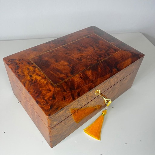 Schitterende en grote sieradendoos van thuya-wortelhout – luxueus vakmanschap – decoratieve objecten, Wood