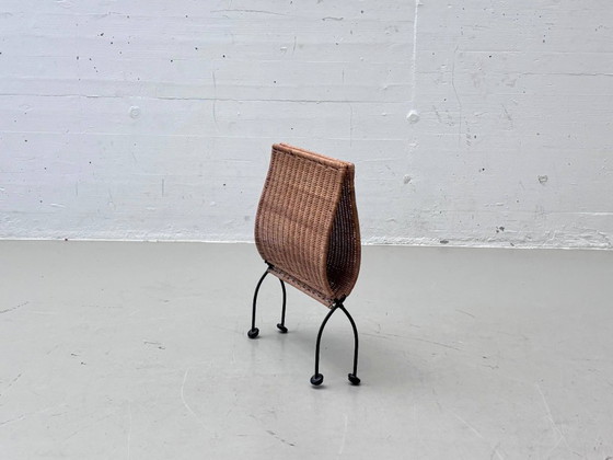 Revistero plegable de ratán, década de 1960. – Armarios de almacenamiento, Rattan (photo 11 of 11)