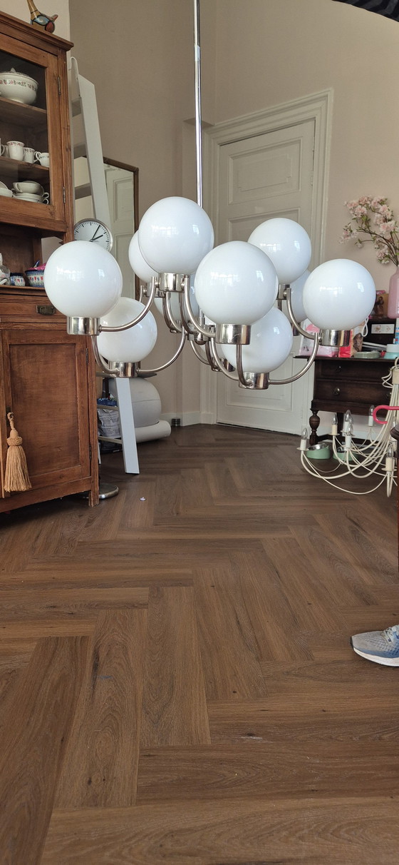 Image 1 of Wunderschöner Kronleuchter aus Glaskugeln und Chrom