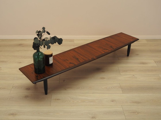 Dänisches Lowboard aus Palisanderholz mit schwarzen Beinen – Flaches Mid-Century-Modern-Design, 1970er Jahre (photo 5 of 9)