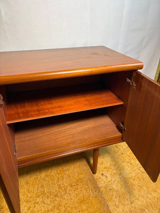 Vintage Meredew Teak Dressoir | Jaren 60 | Brits Mid-Century Design. Een Prachtig Elegant Mid-Century Vintage (photo 5 of 9)