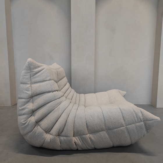 Image 1 of Ligne Roset Togo Einsitzer