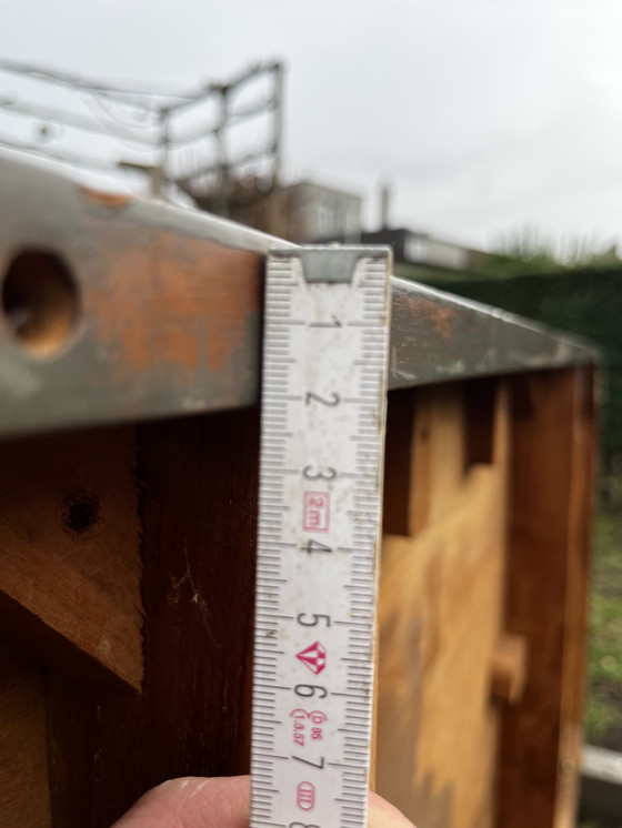 Image 1 of Massieve eettafel teakhout, voor de eetkamer of als tuintafel.