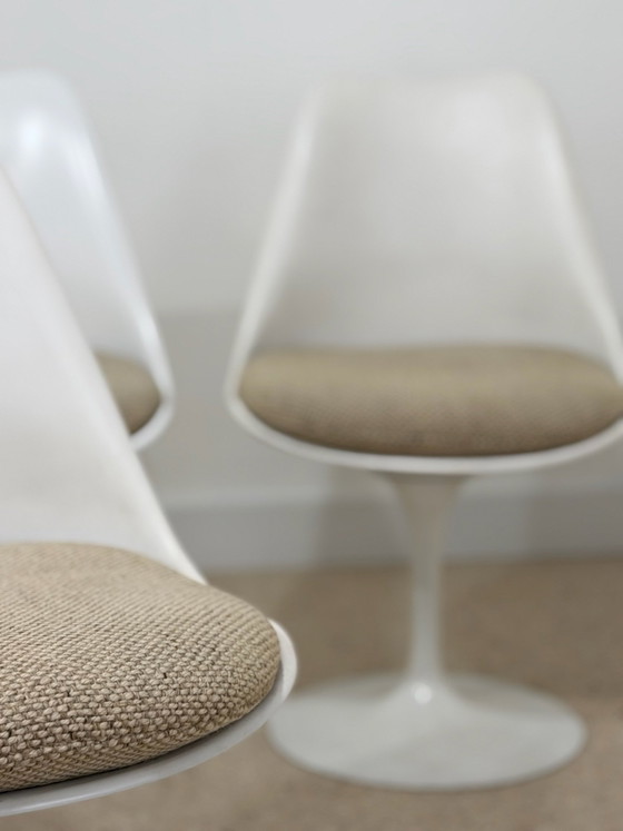 Set Tulip – tavolo Knoll International in marmo e 4 sedie – Eero Saarinen – Tavoli da pranzo (photo 9 of 15)