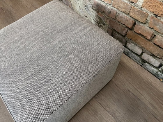 Image 1 of Pouf Grigio