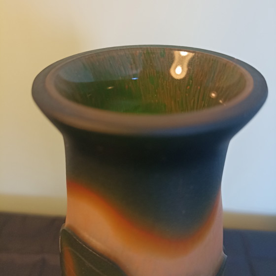 Image 1 of French Cameo glass vase - Vianne (Galle-style)