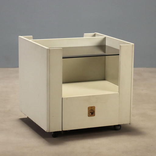 Table de chevet en bois laqué blanc des années 1970 – nachtkastjes, Wood