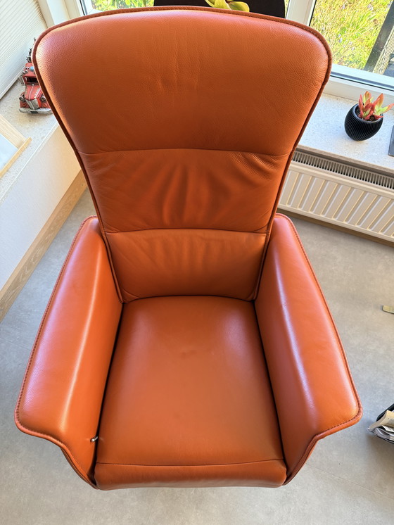 Image 1 of 2 stuks draai relaxfauteuils in leder arancione