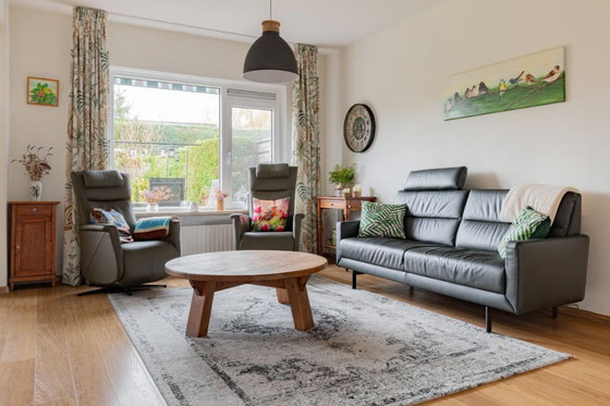 Image 1 of Divano in pelle verde scuro, largo 2 metri