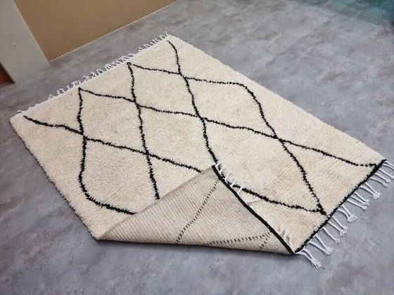 Tapis en laine marocain 250cm x 150cm – Wool (photo 5 of 6)