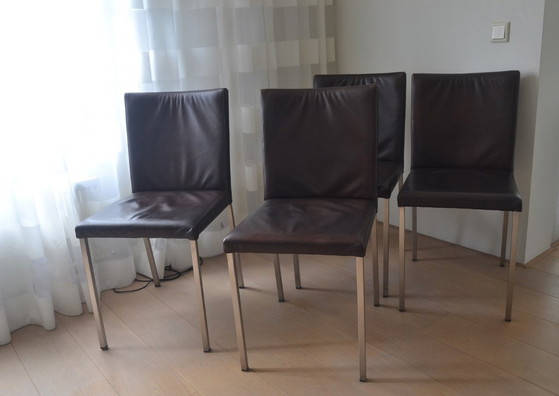 4 sillas de comedor de diseño "Avanti Pina", Cuero, Metal, Marrón (foto 3 de 5)