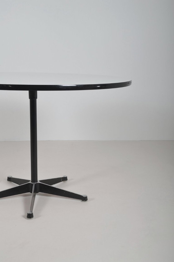 Image 1 of Dining table 650 designed by Charles and Ray Eames for Herman Miller, 1960s