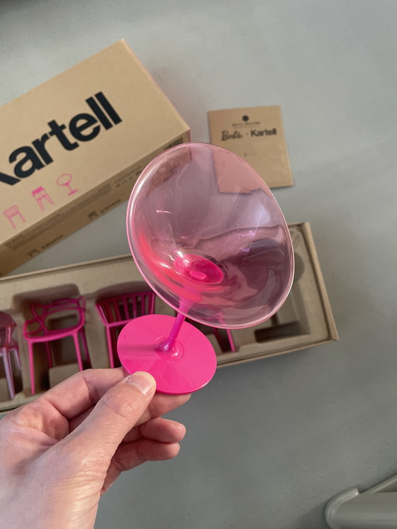 Image 1 of Barbie X Kartell Sitzmöbel Kollektion