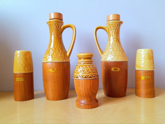 Image 1 of Set à condiments, céramique et bois 1970
