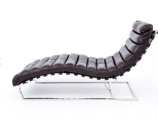 Magnifique chaise longue Restore Hardware Oviedo Mies Van Der Rohe