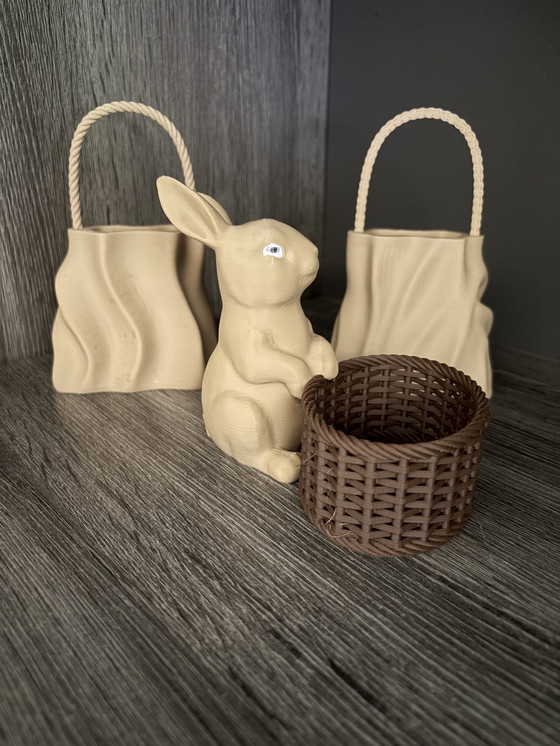 Image 1 of Leuke 3d gemaakte decoratie! Vasen fruitschalen van alles :)