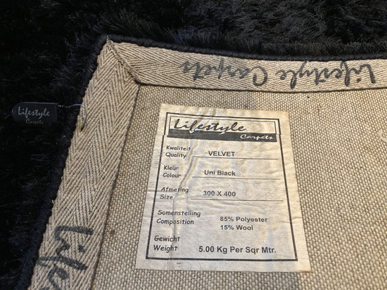 Image 1 of Designer rug Lifestyle Carpets 400 x 300 cm high pile black velvet like new condition