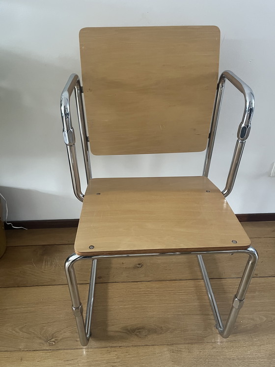 Image 1 of HOPMI stoel - 2013, Gerrit Rietveld - gelimiteerd 111/250