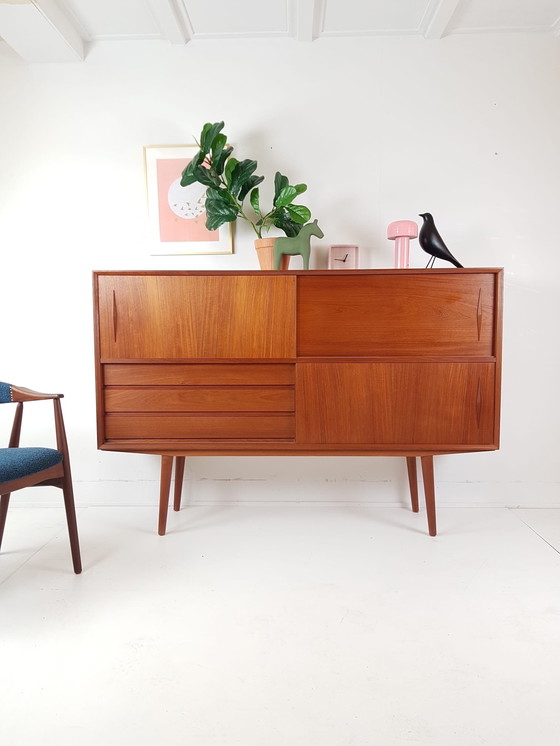 Image 1 of Vintage teak Deens dressoir  | buffetkast ‘60