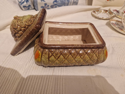 Wunderschöne alte Bonbonniere