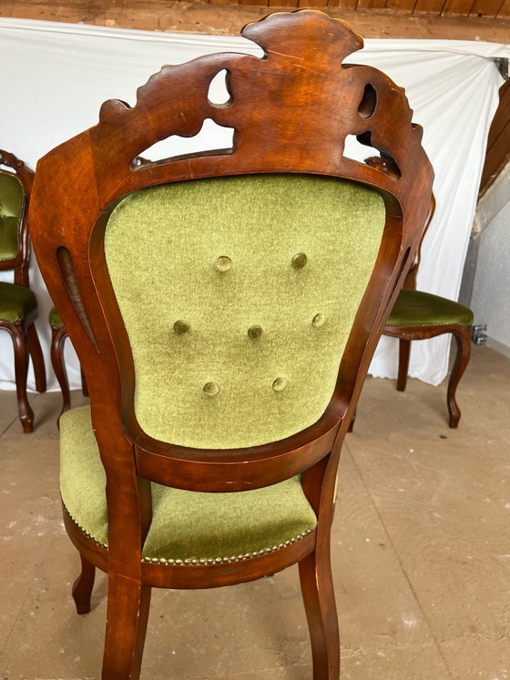 4 Chesterfield Baroque Dining Chairs – Velvet, Wood (photo 6 of 6)