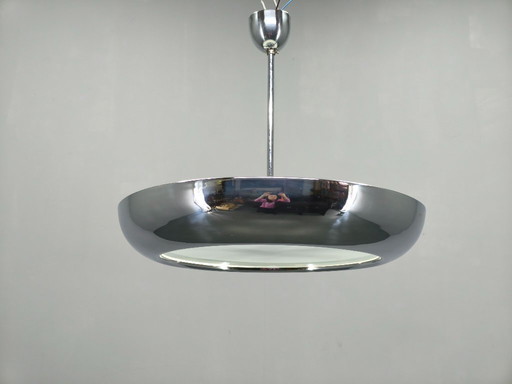 Bauhaus UFO-kroonluchter van Josef Hurka voor Napako, jaren 1930