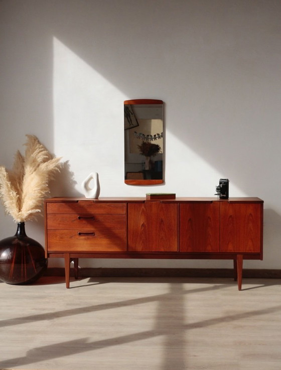 Image 1 of Nathan Teak-Sideboard (1960er Jahre) – Restauriertes englisches Design