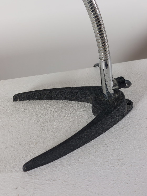 Image 1 of Greenish-yellow vintage mid-century table lamp, crow's foot, gooseneck, crinkle finish