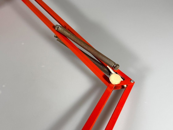 Lámpara de tijera de los años 60 y 70, lámpara de escritorio de metal estilo era espacial – Lámparas de mesa (photo 4 of 11)