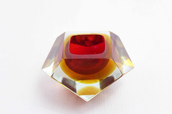 Image 1 of Cendrier Diamant en verre de Murano