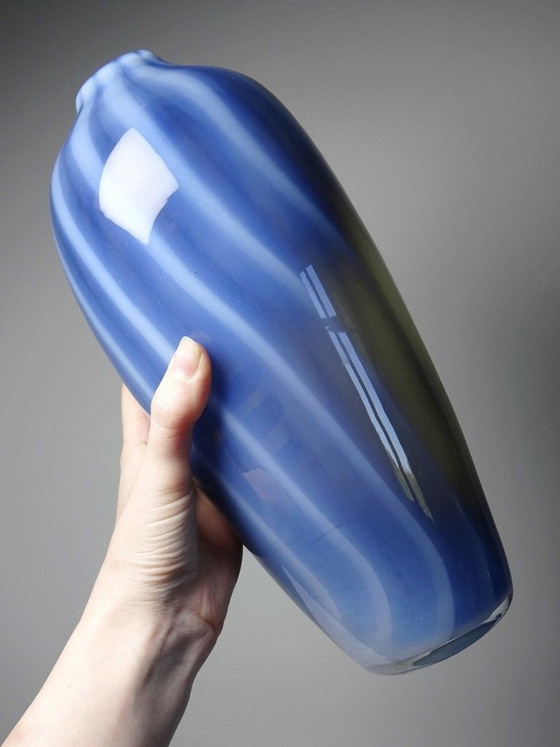 Image 1 of Vintage Murano glass vase lined with opaline glass, soap bubble design