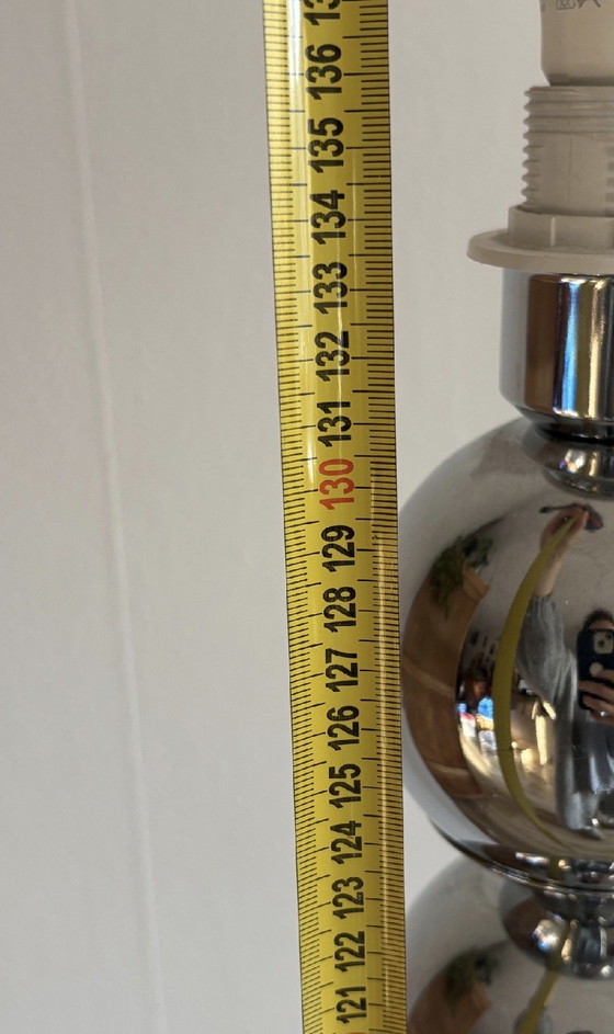 Image 1 of Lampada cromata dell'era spaziale