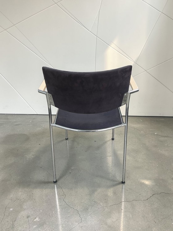 Image 1 of Brunner Design Konferenzstuhl stapelbar | Vintage Büro Stuhl mit Holzarmlehnen & Chrom | Besucherstuhl Rot Schwarz |