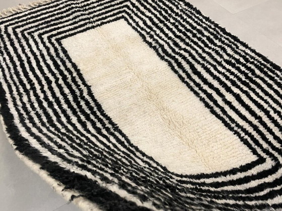 Image 1 of Tapis marocain berbère 300cmx150cm 