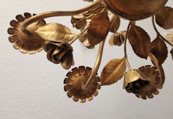 German Hollywood Regency Honsel chandelier, 8-arm, gold-plated, floral, 1970s – Metal (photo 11 of 15)