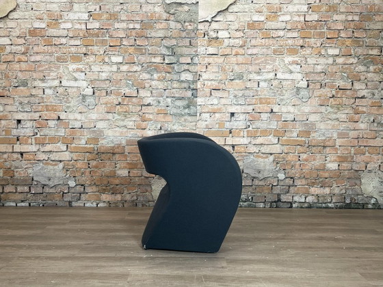 Moroso Victoria & Albert - Antracite | Ron Arad – Poltrone, Metal, Textile (photo 8 of 11)