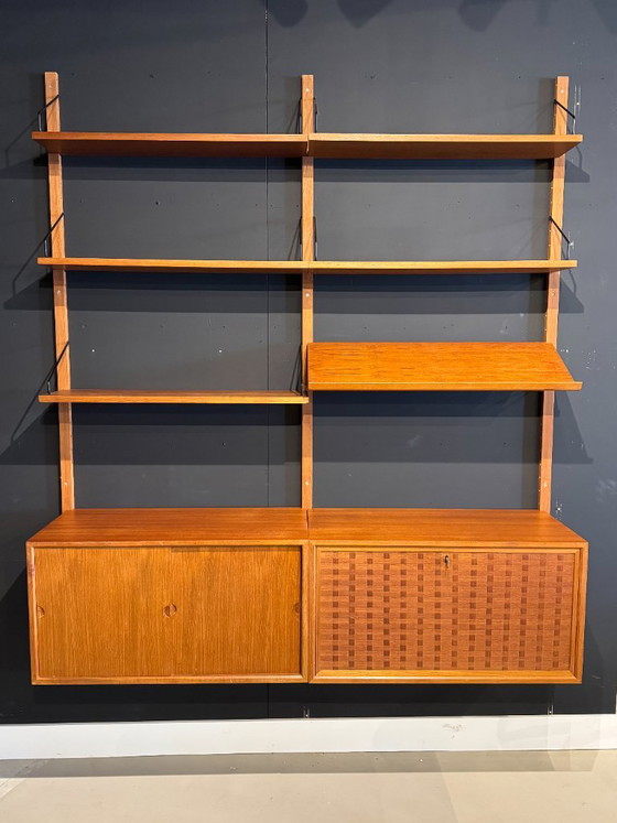 Wand Systeem | Royal System | Poul Cadovius | Teak – Wandrek, Wood (photo 3 of 15)