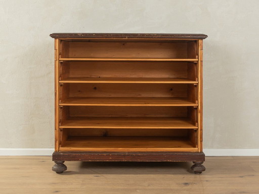 1920s Chest of Drawers