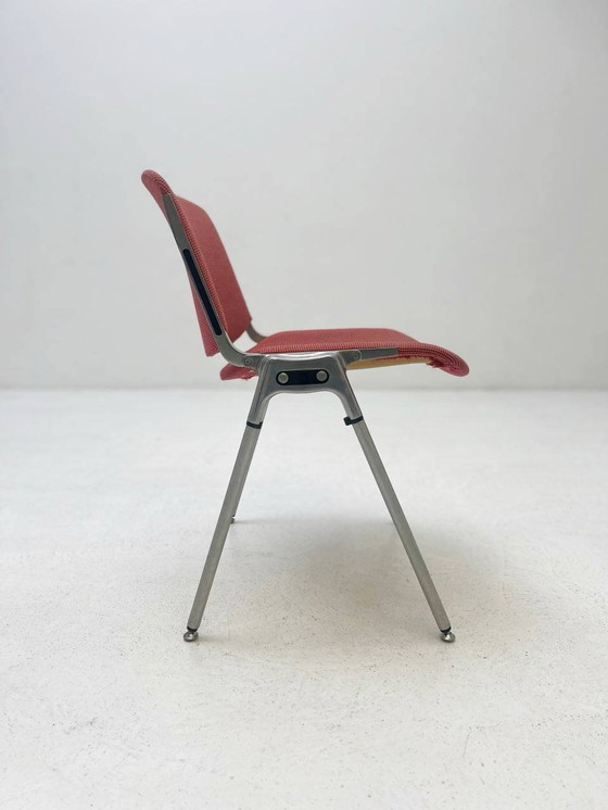 Image 1 of Knoll X Castelli Hybride stapelstoelen met patroon